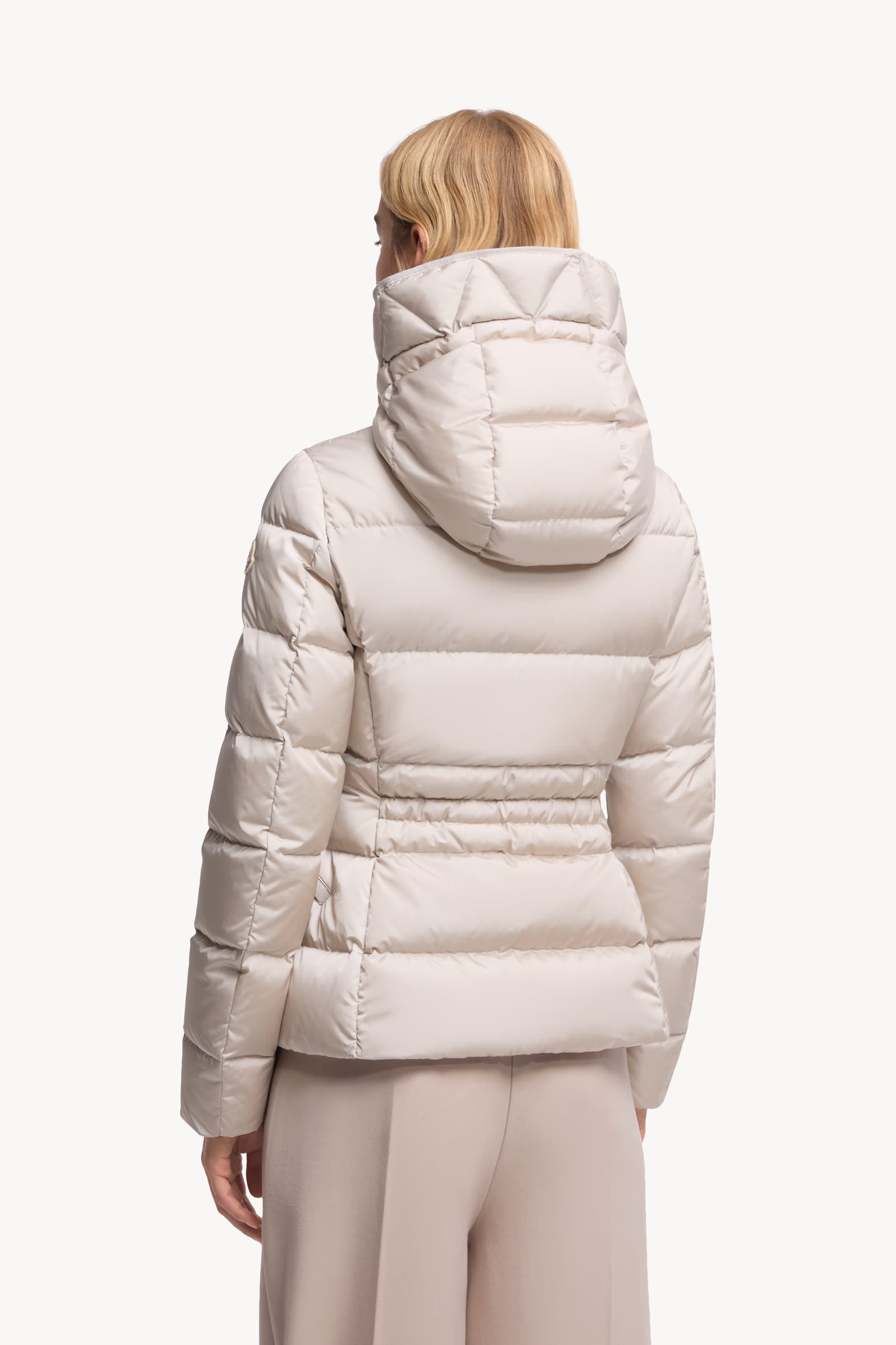 Plumífero corto con capucha Avoce Mujer Beige Moncler 5